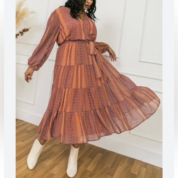 Baltic Born Dresses & Skirts - Baltic Born Ryker Tiered Midi Dress